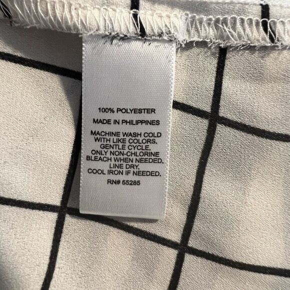 Express Portofino Blouse XS LOT OF 2 - Picture 8 of 8